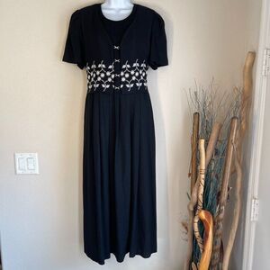 Periwinkle Black Midi Dress White Embroidery Empire Waist Vintage Size 12
